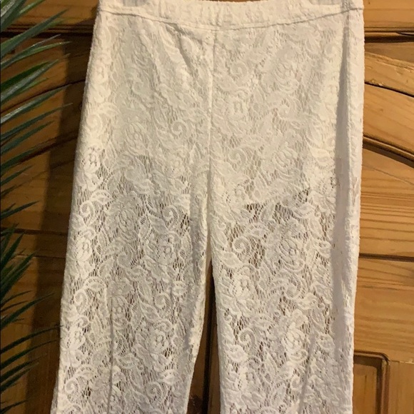 Flare lace pants - Picture 2 of 4
